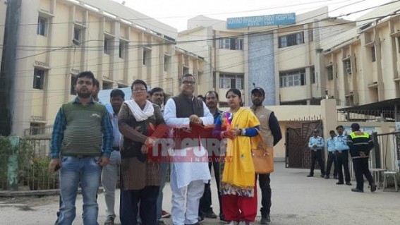 15 years girl Gang-Rape incident : Congress leader Subal Bhowmik, others visited GB, condemned increasing â€˜Crime against Womenâ€™ in Tripura