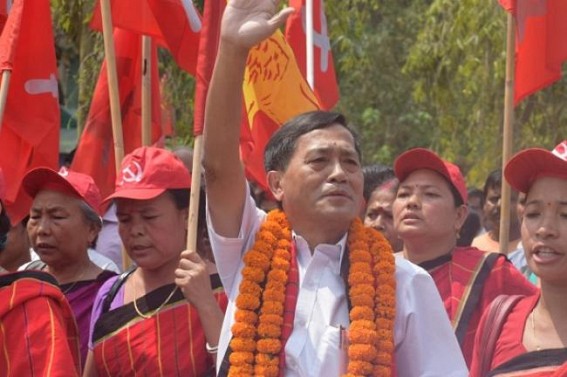 Red Brigade floods on Tripura roads : CPI-M East Tripura sitting MP Jitendra Chaudhury submits nomination for Lok Sabha Election 2019 amid mass-gathered support