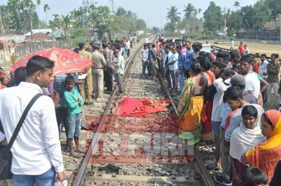 Woman dies miserably after cut by Dharmanagr-Agartala local train