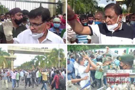Fuel on Fire : Opposition leaders joined 10323 Teachers' Protests 