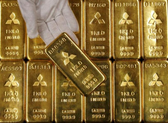 Gold surges to 7-year high over US-Iran tensions
