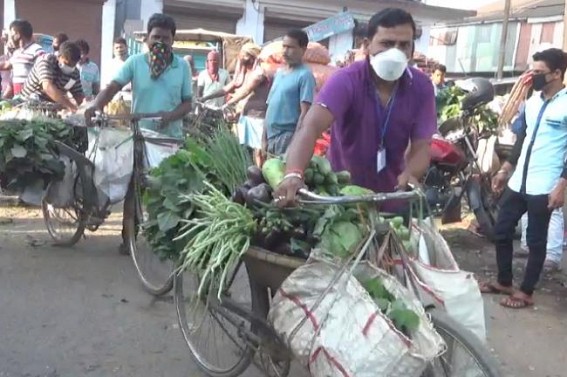 Carts chugged to supply house to house vegetables for controlling market gathering