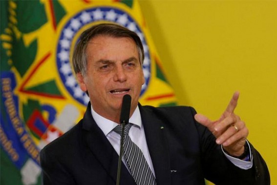 Twitter deletes videos of Bolsonaro visiting Brasilia