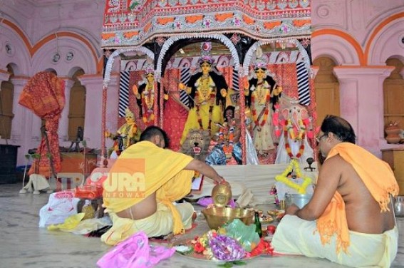 Corona-Pandemic : Basanti Durga puja observed in Royal Durga Bari without devotees gathering first time in history 