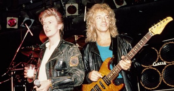 David Bowie saved rocker Peter Frampton from smoke-filled plane