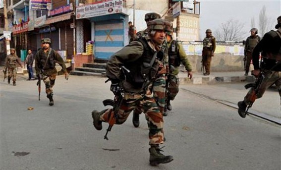 Cop killed in Kashmir terror attack