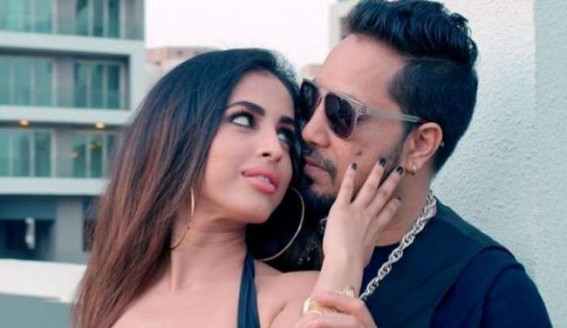 Mika Singh video featuring Priya Banerjee to release after 3 years