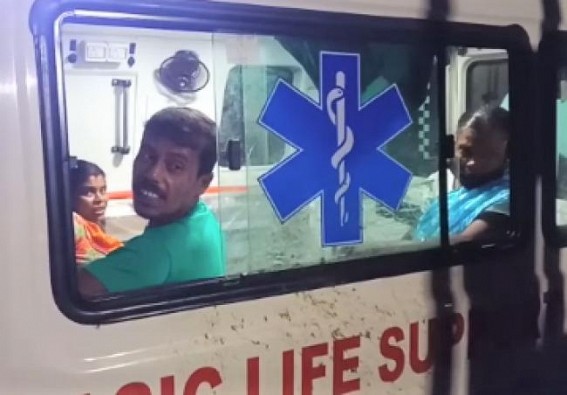 Ambulance stopped with emergency patient as fuel ends 