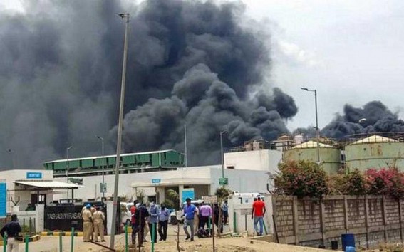 Major blast in Gujarat kills 1
