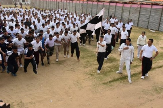 Assam Rifles organized â€˜Run for Unityâ€™