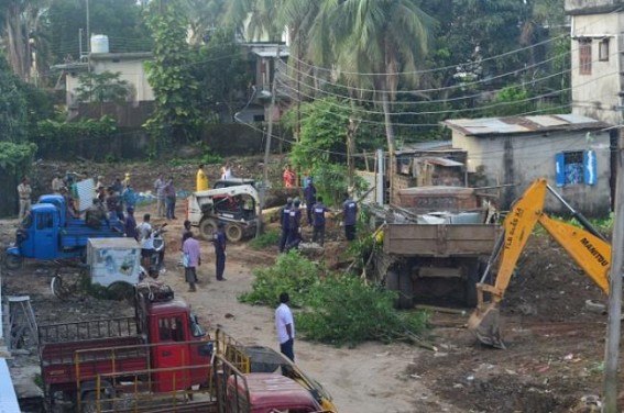 Amid COVID-19 Crisis, AMC Bulldozed houses in Agartala for â€˜City Developmentâ€™, Public broke down in cries