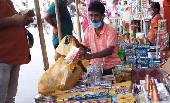 Fire Crackers on massive sale on Lakshmi puja, will fuel Air Pollution 