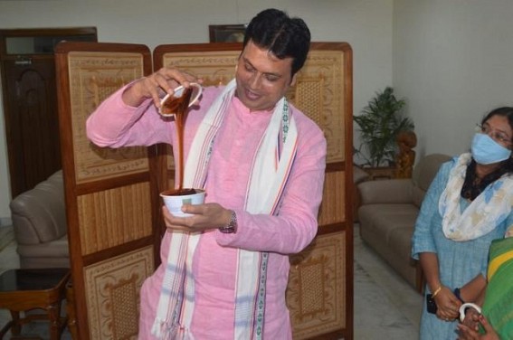 Biplab Deb launches Pineapple Jelly, claims, 'It's vocal for local' 