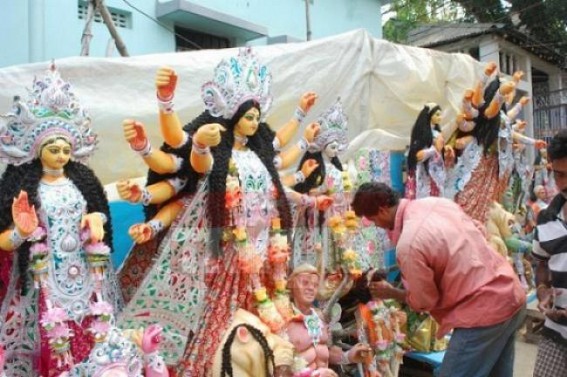 Additional guidelines for Durga Puja 2020 includes wearing masks, having sanitization set up in Pandals, Floor markings keeping distance of at least 2 meters mandatory 