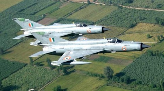 IAF Group Captain killed in MiG-21 crash