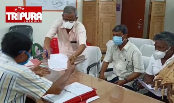 CPI-M South district committee gave deputation to Chief Medical Officer with a 6-point demand