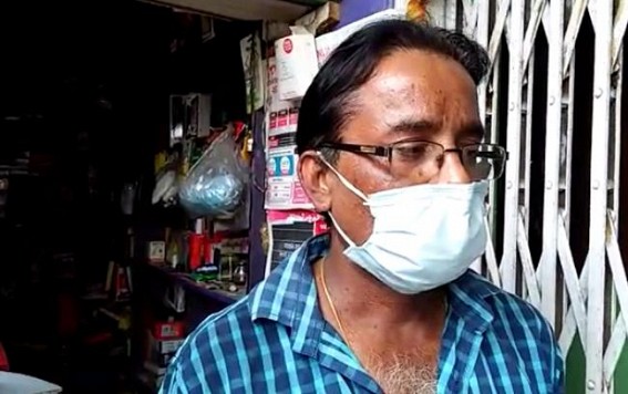 Amid Curfew, thieves looted a mobile shop in Bhagaban Thakur Chowmuhani