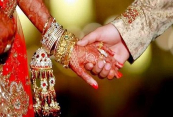 Navtej Johar verdict doesn't recognise same sex marriage, argues Centre