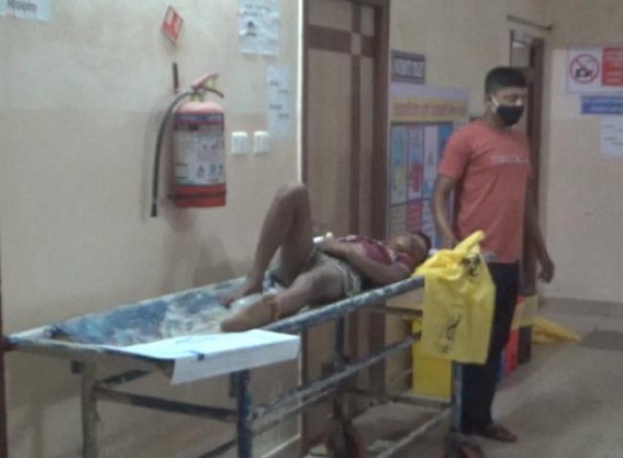 Udaipur : 10 years Old Boy fell from Tree, Critical at GB Hospital 