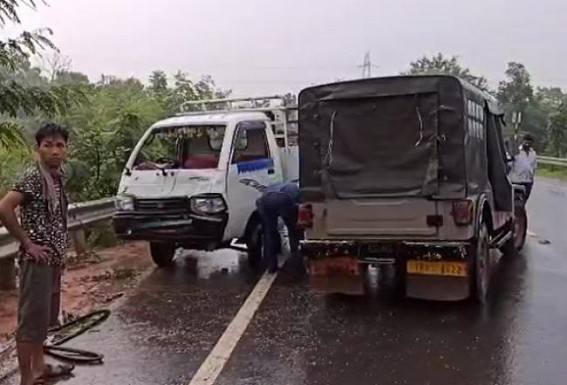 7 Injured in Road Accident : 3 Critical 