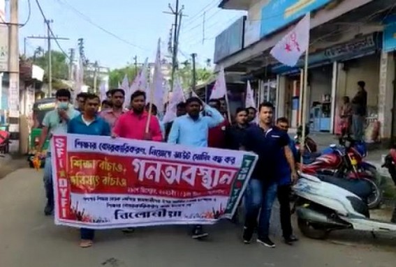 CPI-M Youth Wings held protest against Privatization of education in Belonia