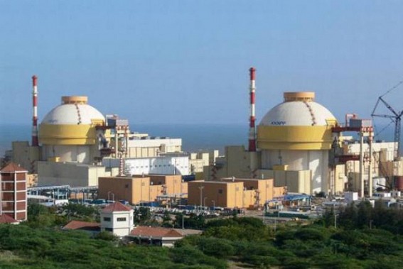 Kundankulam's 'Away from Reactor' becomes explosive issue in Tamil Nadu