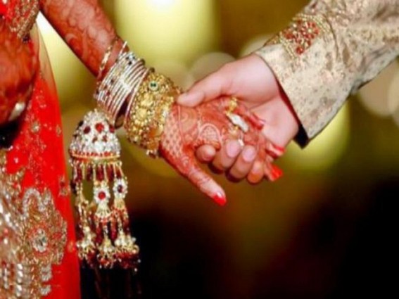 UP: Bride refuses to marry after finding groom wearing a wig