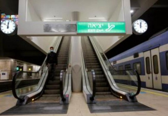 Train service in Israel shut down due to signal failure