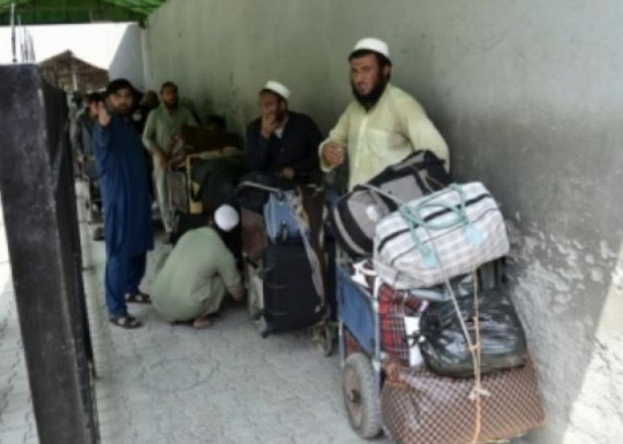 4,986 Afghan refugees return from Iran