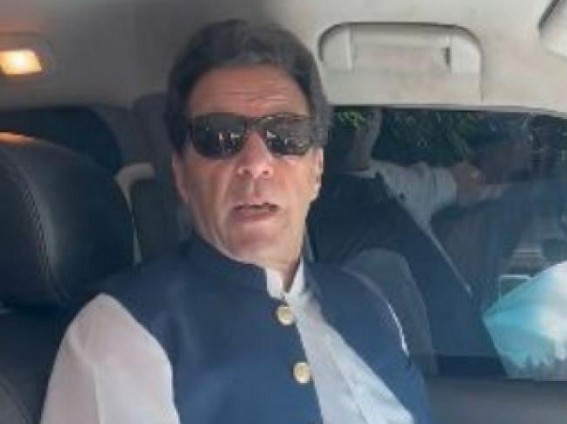Lahore Police leave for Islamabad to arrest Imran Khan