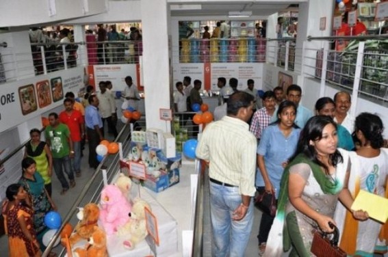 People throng markets for Durga Puja  