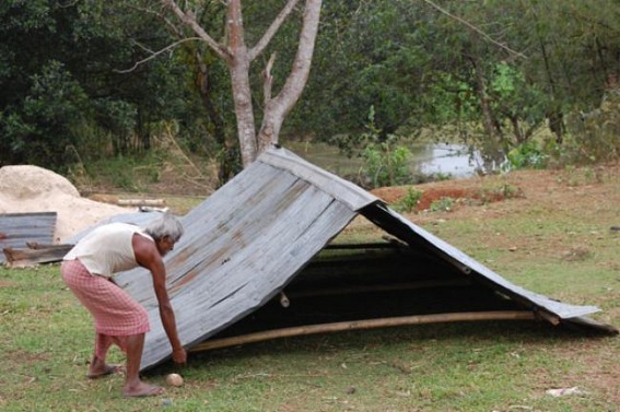 Rainstorm hits normal life in Tripura, Mizoram