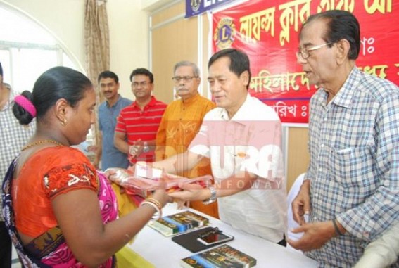 Lions Club held social work on Mahalaya 