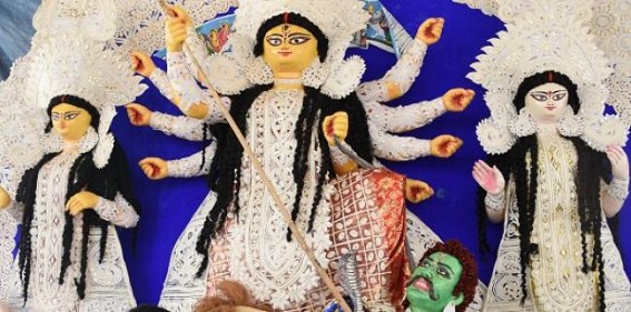 Red Lotus club creates Dhaker-Saaj Durga idol