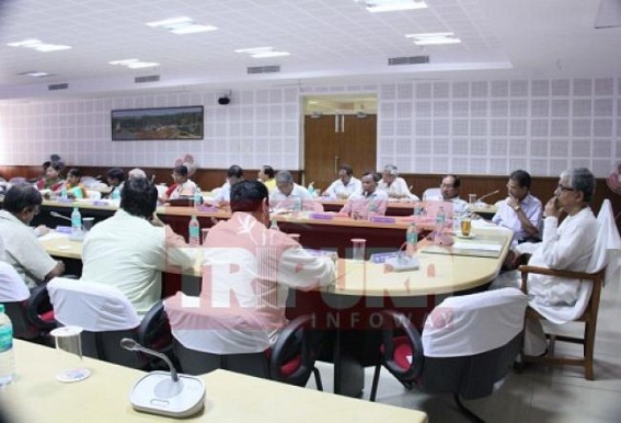 Tripura Govt's Treasury turns cashless ?? Nil investment, corruption policies showing colours after 2 decades of CPI-M's misruling 