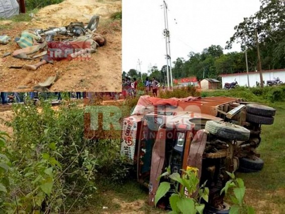 One died in Bike-Truck collision 