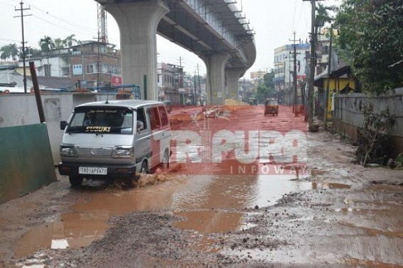 Is this how 2017-Durga Puja to be celebrated ? Pathetic condition of Agartala roads, Highways hit public everyday, PWD in slumber 