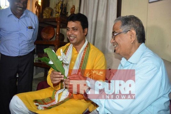 CM starts Jan-Sampark Abhiyan in Banamalipur, visiting CPI-M leaders houses too