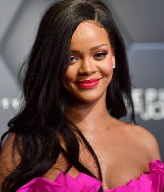 Rihanna sues her father