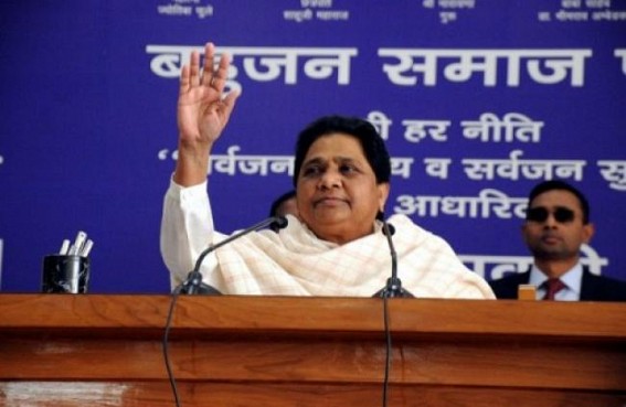 Mayawati takes on BJP, Congress in first joint rally Mayawati takes on BJP, Congress in first joint rally
