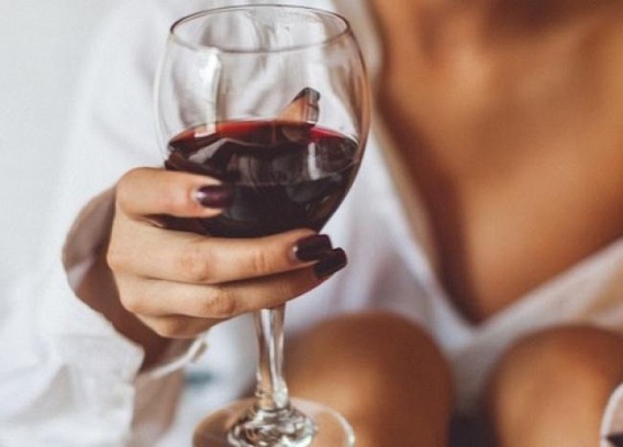 Red wine can treat depression, anxiety: Study