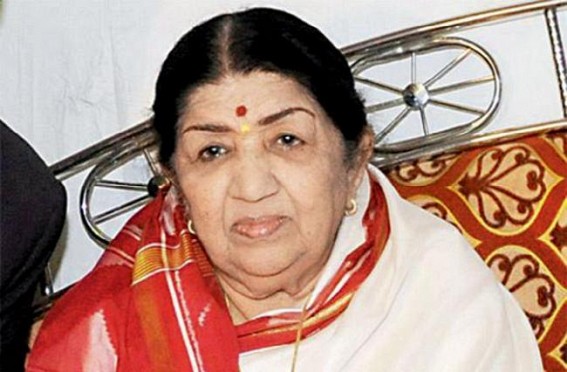 Lata Mangeshkar, Aamir donate for Maha flood relief 