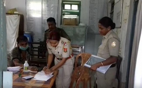 Housewifeâ€™s hanging body found in home, body sent for post-mortem