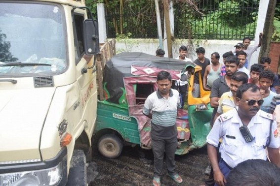 Four injured in road mishap in Agartala