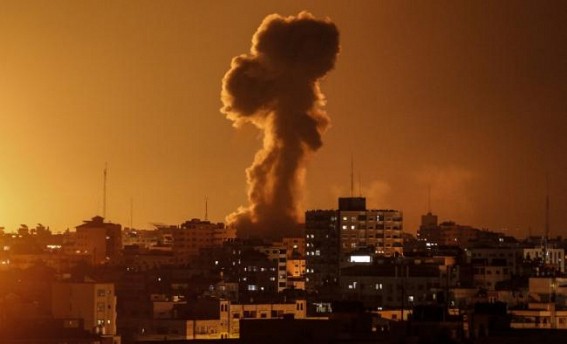 Israel strikes Hamas tunnels in Gaza