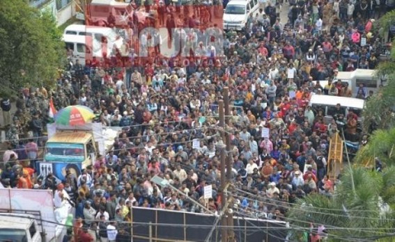 BJP MLAs led apolitical rally with massive support caused earthquake like condition inside party 