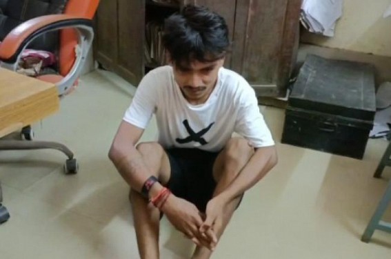 Teliamura : Drug peddlers were caught by Public, handed-over to Police Teliamura : Drug peddlers were caught by Public, handed-over to Police