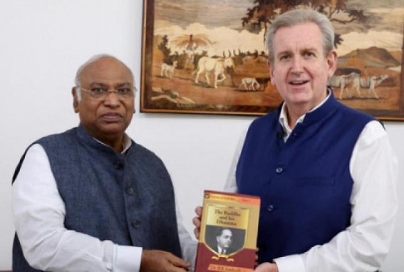 Kharge meets Australian High Commissioner