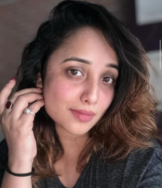 Rani Chatterjee flaunts her 'badhiya wala chehra' in no-makeup selfies