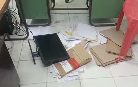 Shocking : Miscreants Attacked Govt Officials entering the Office during Office Hours